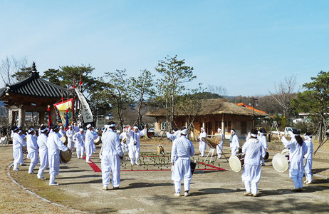 다문화가정 및 외국인 근로자를 위한 문화학교