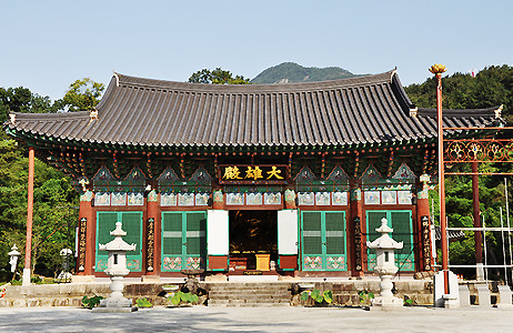 송광사 대웅전 여름 전경