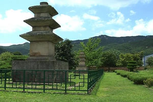 경주 남산동 동·서 삼층석탑
