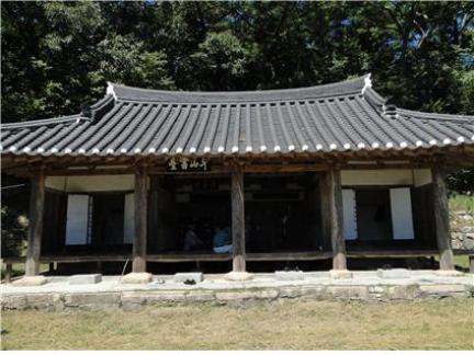 경주 두산서당(경의당 정면)