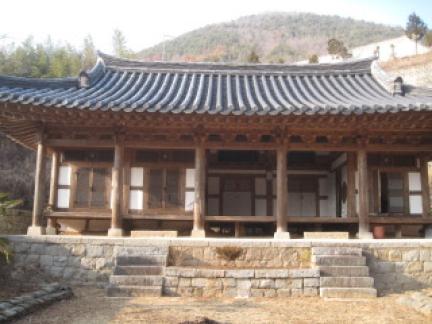 소산정사