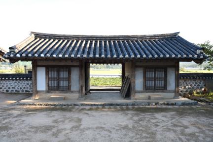 철종외가_바깥채 전경 (촬영년도 : 2015년)