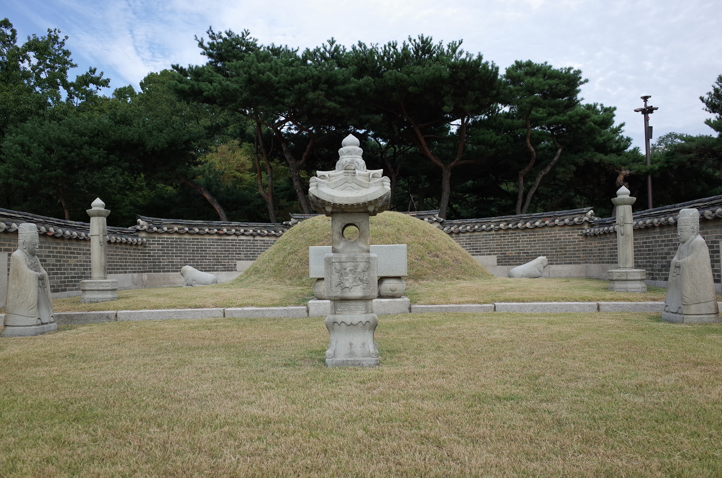 국가유산이미지 | 서울 영휘원과 숭인원_숭인원 원침 전경 서울 영휘원과 숭인원_숭인원 원침 전경