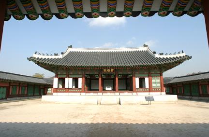 자선당