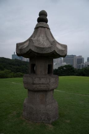 성종대왕릉 장명등