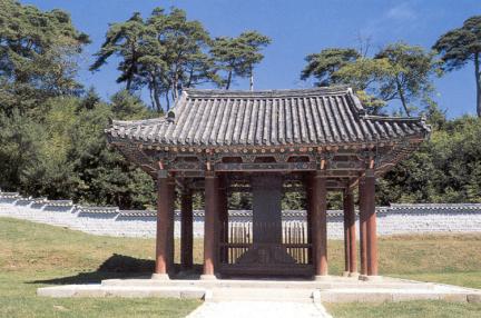 대첩비와비각