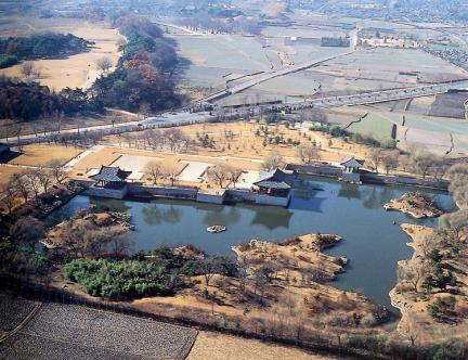 경주 동궁과 월지 전경(동-서)