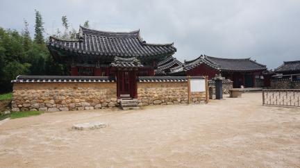 경주 오릉 숭덕전(경북문화재자료 제254호) (고도보존육성과, 2017)