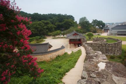 고창읍성_공북루와 성곽 (촬영년도 : 2015년)