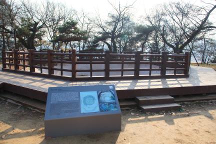 공주 공산성_백제 연못1 (촬영년도 : 2015년)