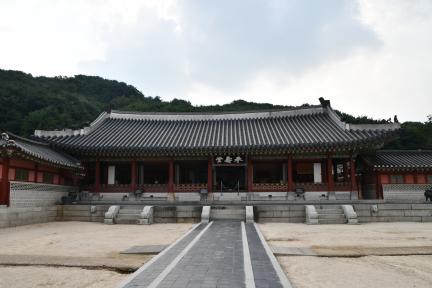 봉수당 (촬영년도 : 2024)