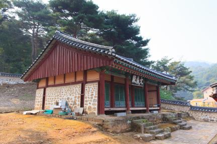 아산향교_대성전1 (촬영년도 : 2015년)