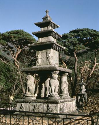 구례 화엄사 사사자 삼층석탑