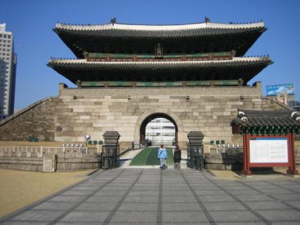 화재 전 날 숭례문(2008.02.09)