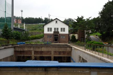 서울 구의정수장 제1·2공장_제1정수장 착수정 전경 (촬영년도 : 2015년)