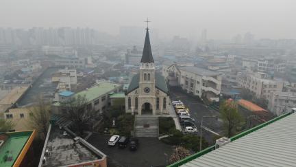 군산 둔율동 성당 대표 이미지
