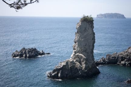 제주 외돌개와 범섬