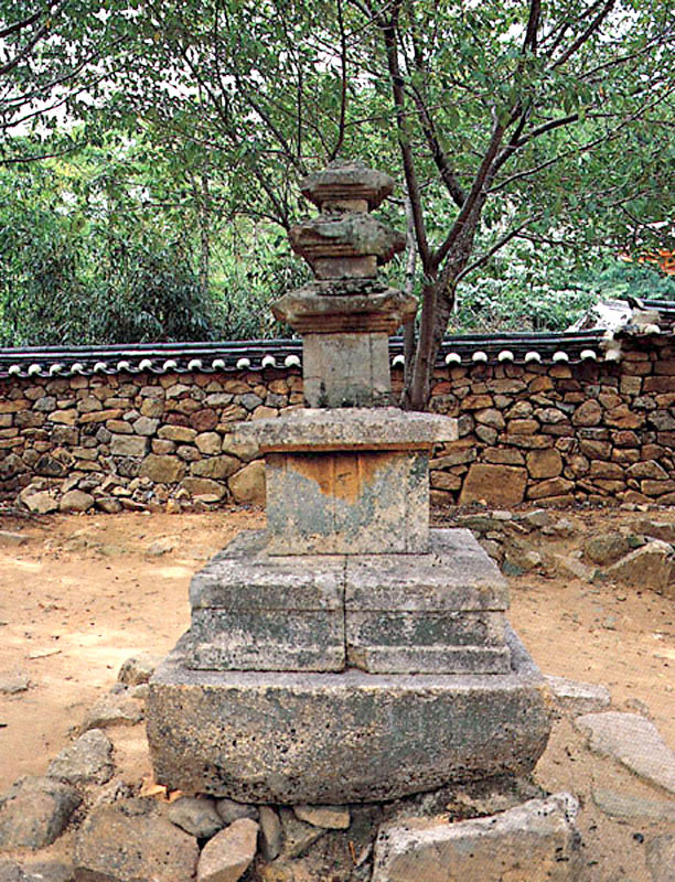 문화재이미지 | 관룡사약사전삼층석탑 관룡사약사전삼층석탑