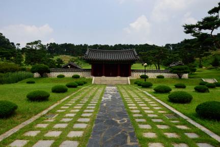 전주 이씨 광평대군파 묘역_전경 (촬영년도 : 2015년)