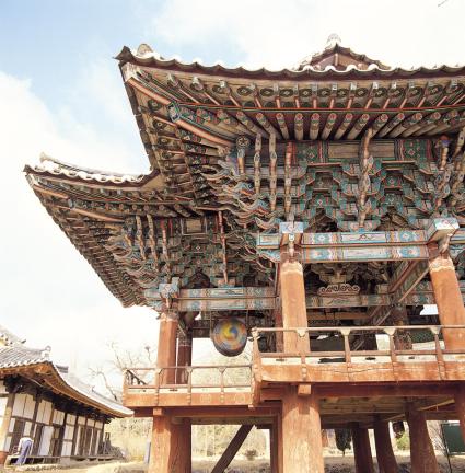 완주 송광사 종루 외부