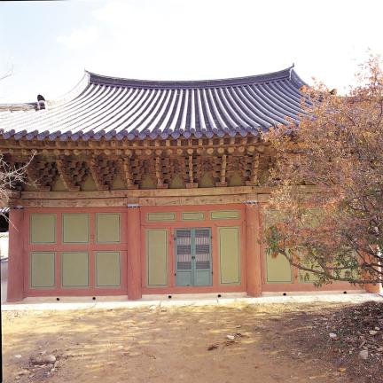 선암사 대웅전 배면