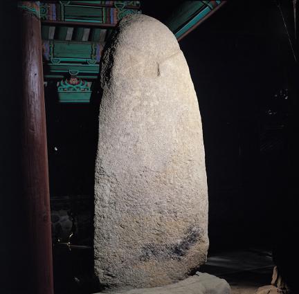본존불상 전체 배면