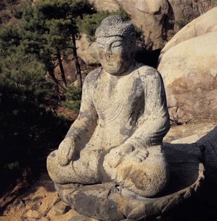 석조여래좌상의 불신