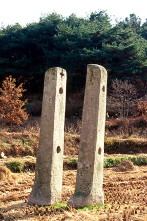 경주 남간사지 당간지주