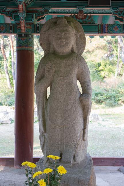 경주 배동 석조여래삼존입상_우측 (촬영년도 : 2015년)