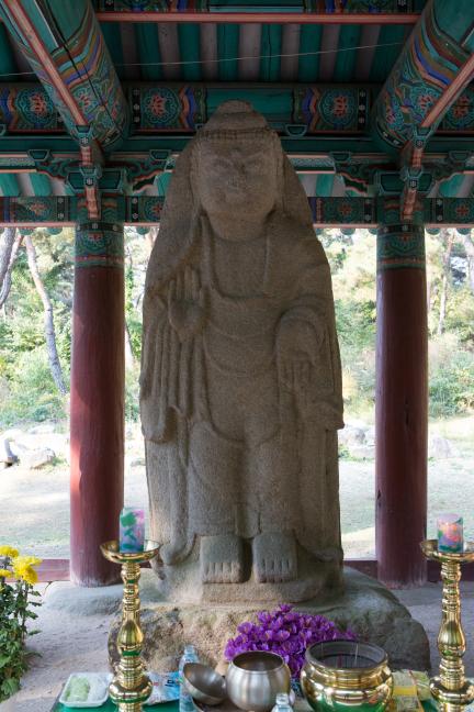 경주 배동 석조여래삼존입상_중앙 (촬영년도 : 2015년)