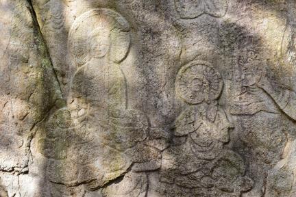 경주 남산 탑곡 마애불상군_동쪽면 세부 (촬영년도 : 2015년)