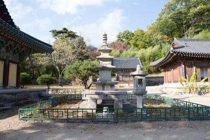 대구 동화사 금당암 동·서 삼층석탑