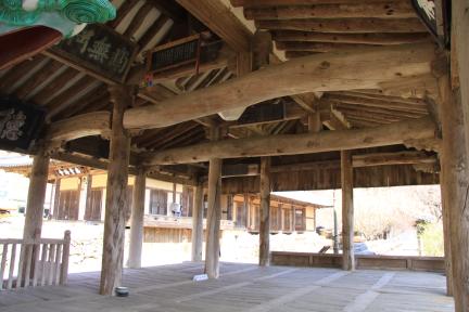 안동 봉정사 덕휘루